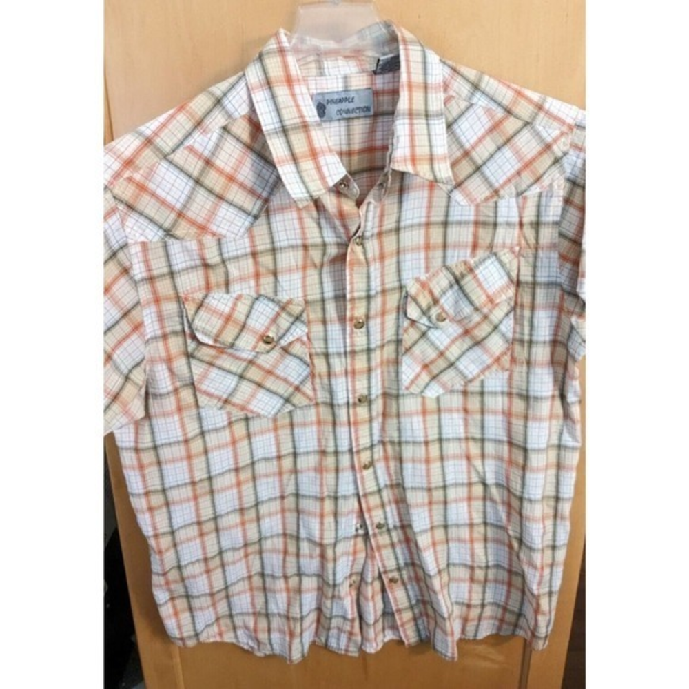 PINEAPPLE CONNECTION Shirt Mens Medium Button Up Short Sleeve Hawaiian